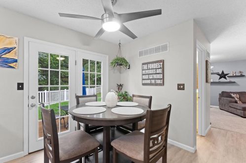 908 Falcon Dr, Imperial MO 63052-1747 exterior