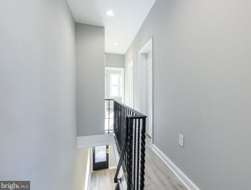 2230 Bonsall St, Philadelphia PA 19103-4303 exterior