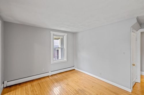 453 Woonasquatucket Ave, Providence RI 02911-3134 exterior