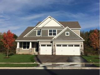 901 Cascade Dr, Chaska, MN 55318