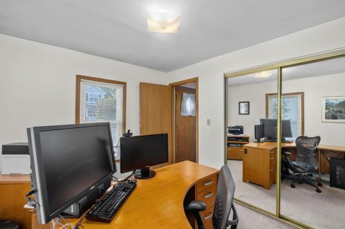 8721 Eulalie Ave, Saint Louis MO 63144-2002 exterior