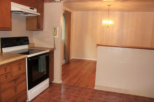 4936 Aspen St, Pittsburgh PA 15122-1235 exterior