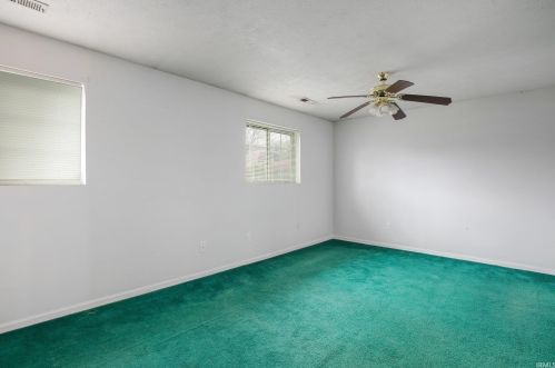 5103 Jenny Ln, Mishawaka IN 46545-1359 exterior