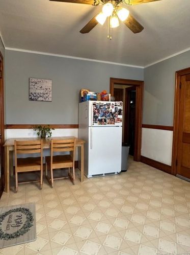 282 Linwood St, New Britain CT 06052-1951 exterior