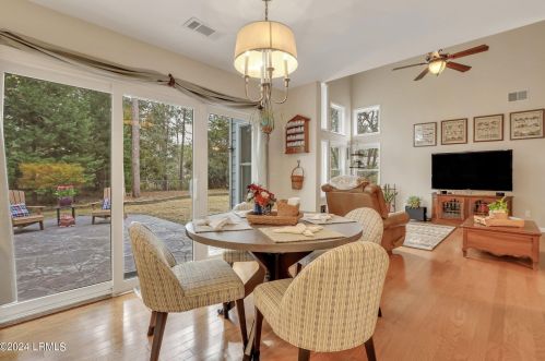 24 Fernlakes Dr, Bluffton SC 29910-6417 exterior