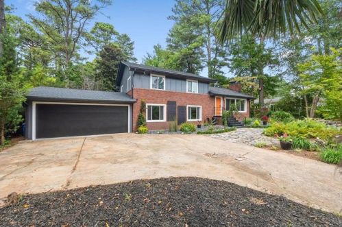 3904 Gladney Dr, Atlanta GA  30340-4618 exterior