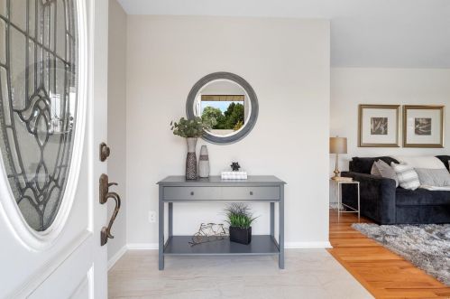 4163 Concord Oaks Dr, Saint Louis, MO 63128-1422