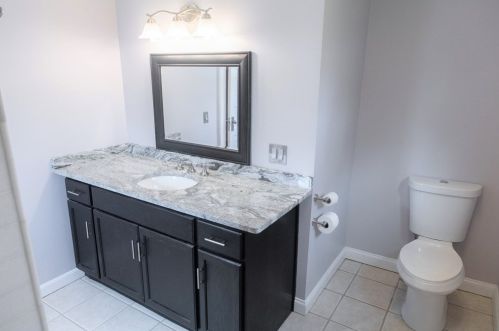 19 Benson St, Worcester MA 01604-3304 exterior