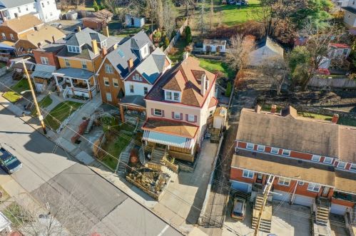 549 Southern Ave, Pittsburgh, PA 15211-2248