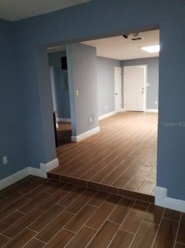 1523 Amaros Ave, Orlando FL 32811-4164 exterior