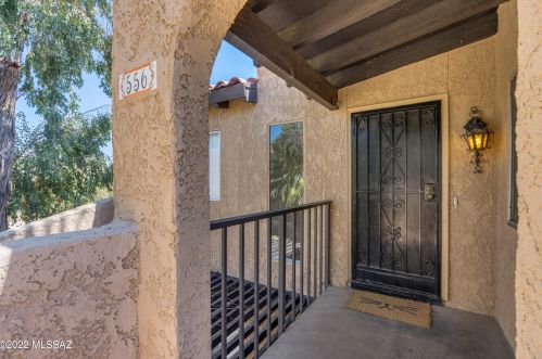 556 Dodge Blvd, Tucson AZ  85716-5162 exterior