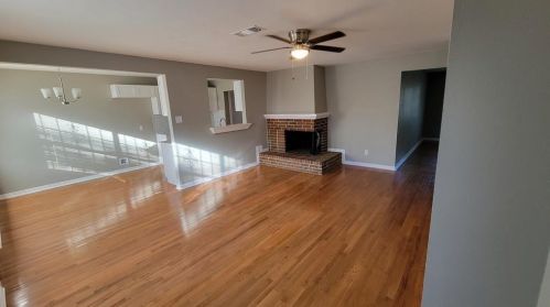 437 Forsythe Dr, Dallas TX 75217-6200 exterior