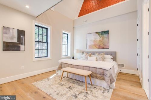 3904 13th St, Washington DC 20003-4108 exterior