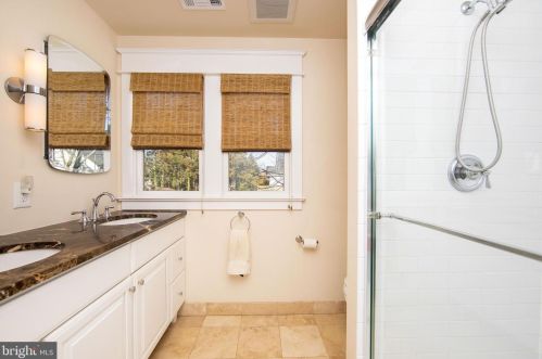 139 Marne Ave, Tavistock NJ 08033-1444 exterior