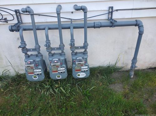 341 Chapman St, New Britain CT 06051-2809 exterior