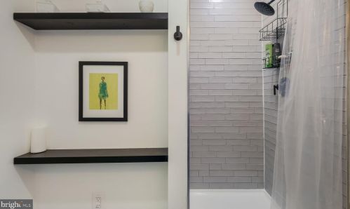 26 Penn Charter Dr, Media PA 19063-4618 exterior