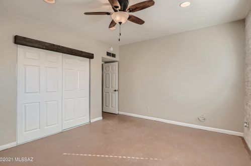 8731 7 St, Tucson AZ 85719-5507 exterior