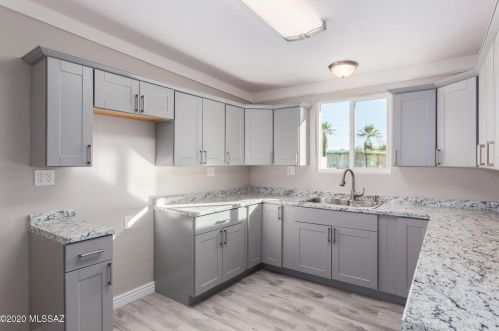 2612 Quail Rd, Tucson AZ 85746-5135 exterior