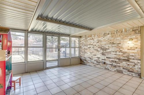 3500 Bellah Ct, Irving TX 75062-3624 exterior