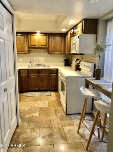 5122 31st Way, Phoenix, AZ 85016-4508