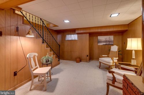 823 Helen Ave, Lancaster PA 17601-4508 exterior