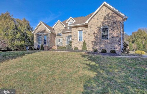 3300 Holland Clf Rd, Huntingtown MD 20639-9722 exterior