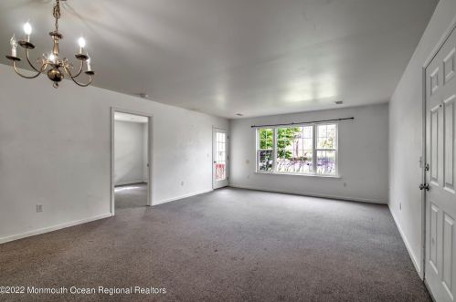 147 Harlequin Glade, Berkeley Township NJ  08721-1394 exterior