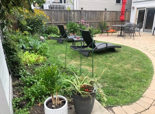 3852 Central Park Ave, Chicago IL 60629-4343 exterior