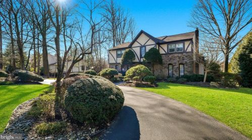 1402 Dogwood Ln, Huntingdon Valley, PA 19006-2604