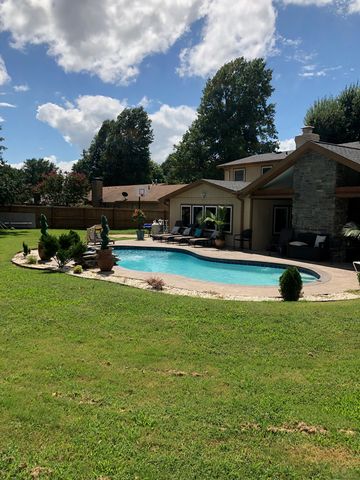 1625 Cartwright Cir, Springdale, AR 72762-2125