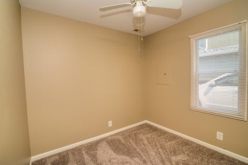 5119 Wonder Wood Dr, Bull Valley IL 60097-8133 exterior