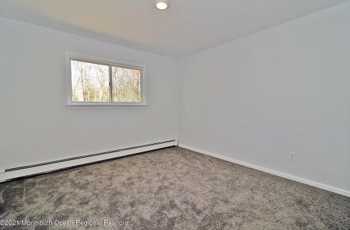 405 Conifer Dr, Lacey NJ  08731-1925 exterior