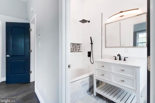 4614 Hayes St, Washington DC  20019-3611 exterior