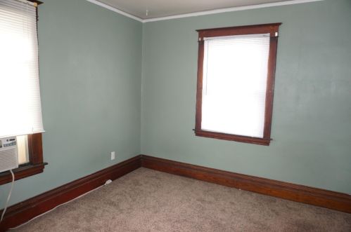 621 Locust St, Kalamazoo MI 49007-5063 exterior