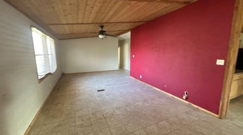 4 Lk Dr, Huntsville TX 77320-0237 exterior