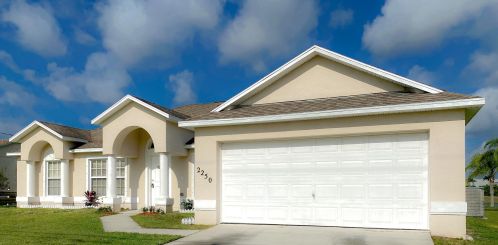 2250 Alminar St, Fort Pierce, FL 34953-7404