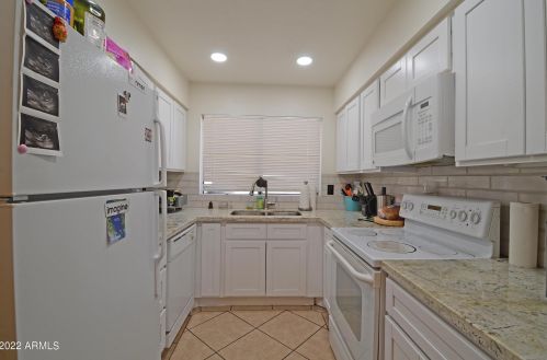 14254 26th Ln, Phoenix AZ  85023-5953 exterior
