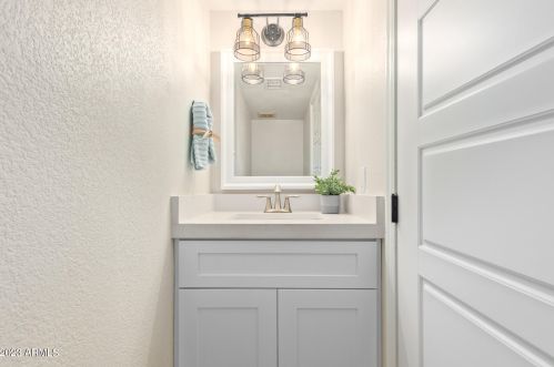 155 Fir St, Chandler AZ 85226-1211 exterior