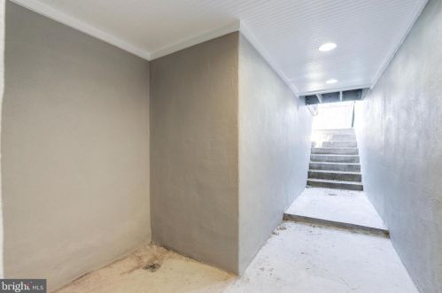 325 11th St, Washington DC  20002-6219 exterior