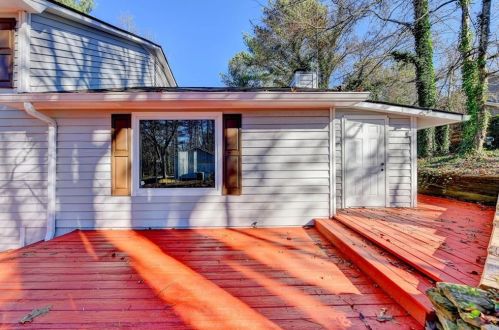 2007 Britt Dr, Lithonia GA 30078-2859 exterior