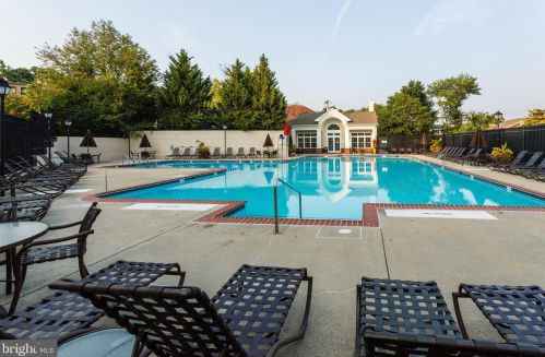 5262 Maris Ave, Alexandria VA exterior