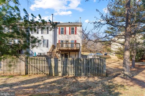 7449 Duddington Dr, Alexandria VA 22315-3849 exterior