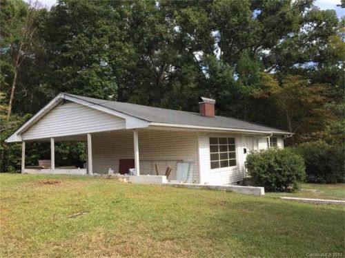 527 Reynolds St, Uwharie, NC 27371-3161