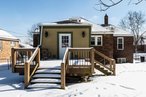 9329 Althea Ave, Saint Louis MO 63123-4421 exterior