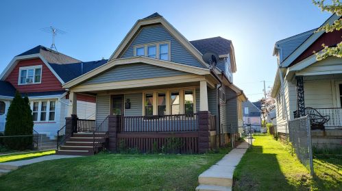 2362 33rd St, Milwaukee, WI 53215-2804