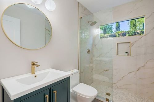 620 Colebrook Ct, Atlanta GA  30327-4710 exterior