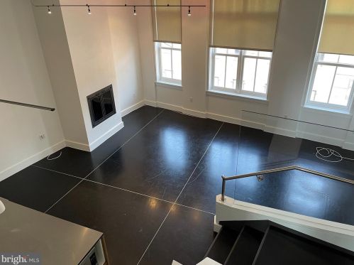 1237 Wisconsin Ave, Washington DC  20007-3222 exterior