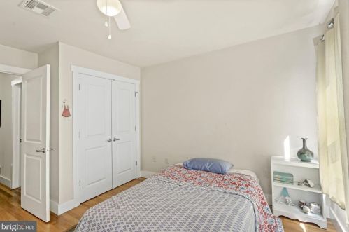 736 New St, Camden NJ 08103-1523 exterior