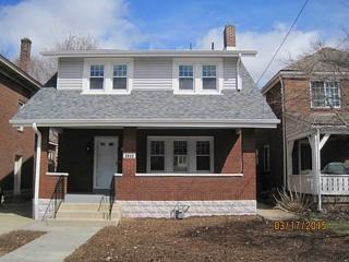 2822 Bergman St, Pittsburgh, PA 15204-1945