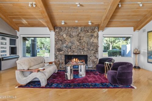 2111 Colter St, Phoenix AZ  85015-2821 exterior